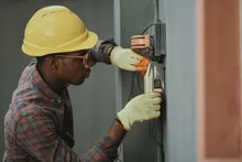 Engin Elektrik Nilüfer Dükkanımız